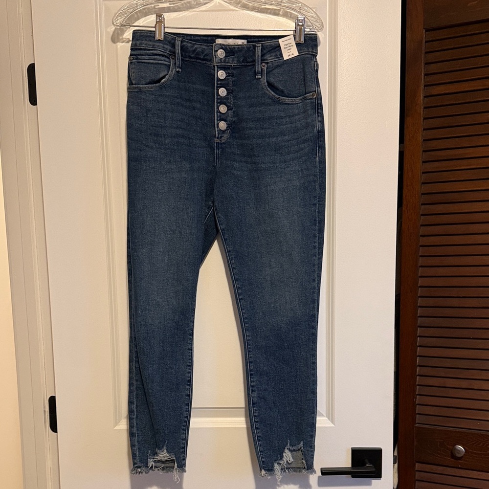 Women's Abercrombie High Rise Super Skinny Ankle Jeans - size 6 short
